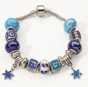 NWOT Star of David Bible Symbols Bracelet
